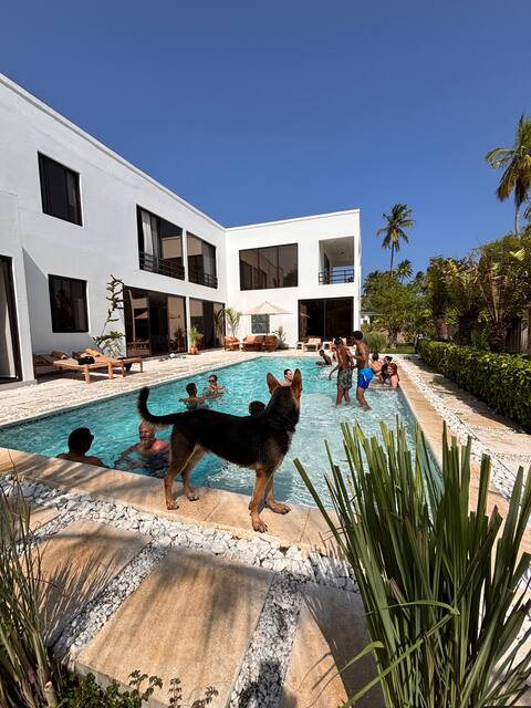 Ground Floor Villa with Chef & Private Pool