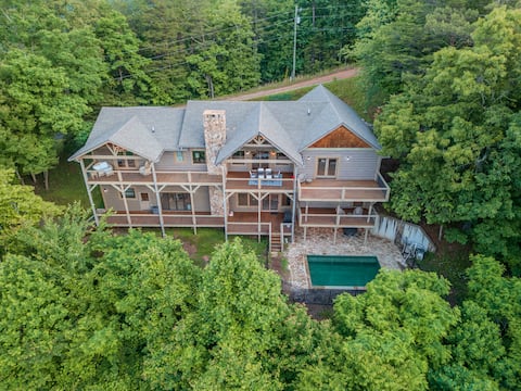 Heated pool, hot tub, fire pit l Majestic views
