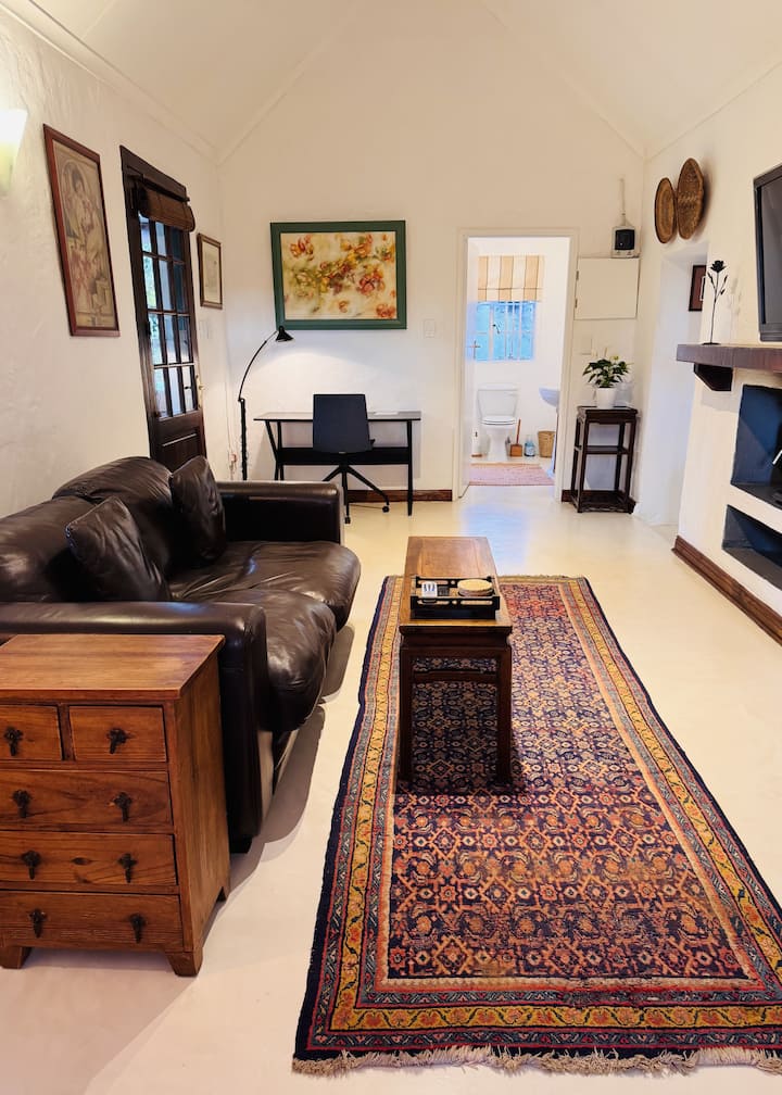 Heron Cottage In Sandton. Self Catering & Secure. - Sandton