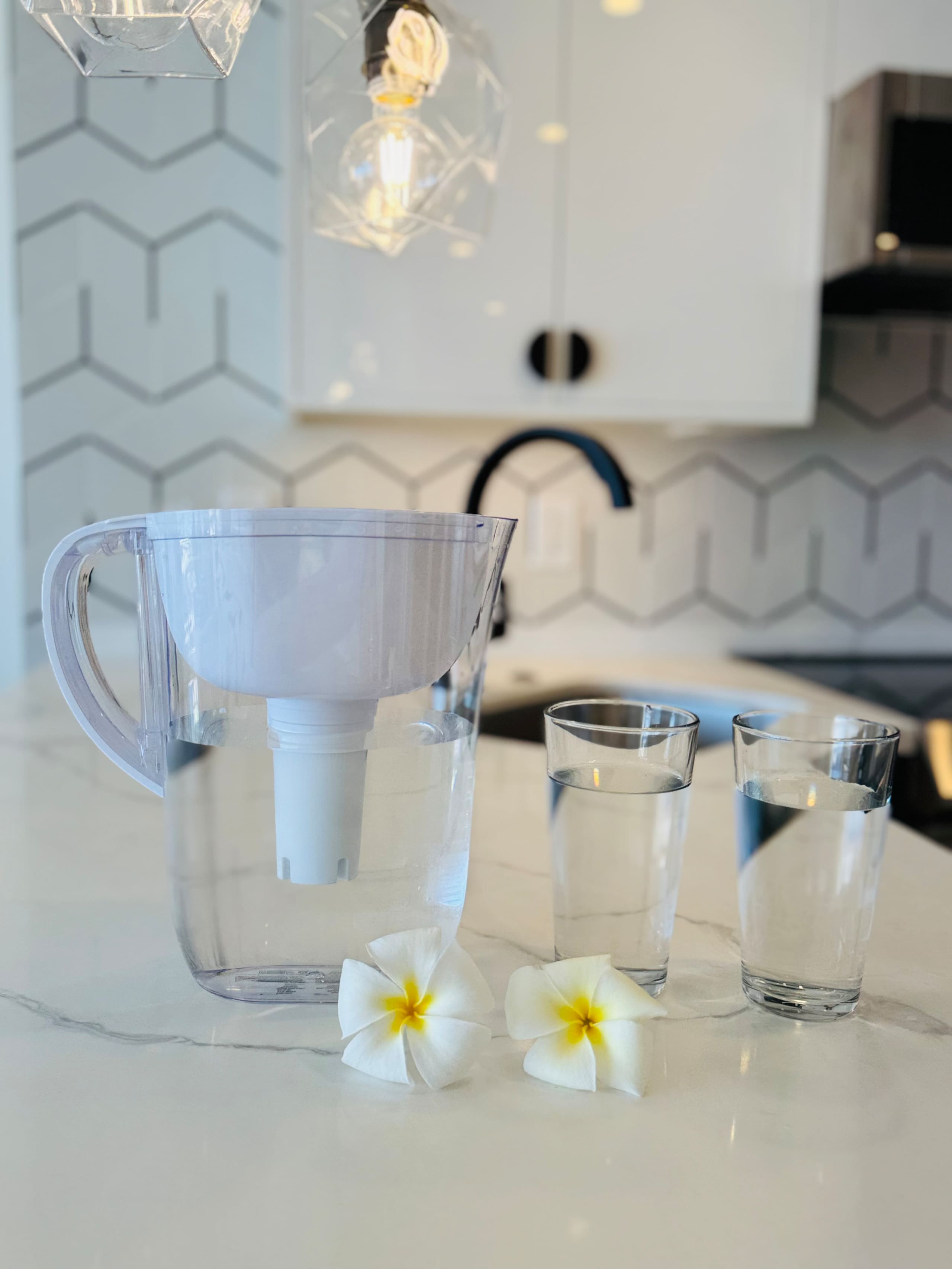 Condo in Honolulu · ★4.97 · 1 bedroom · 2 beds · 1 shared bath - Image 37