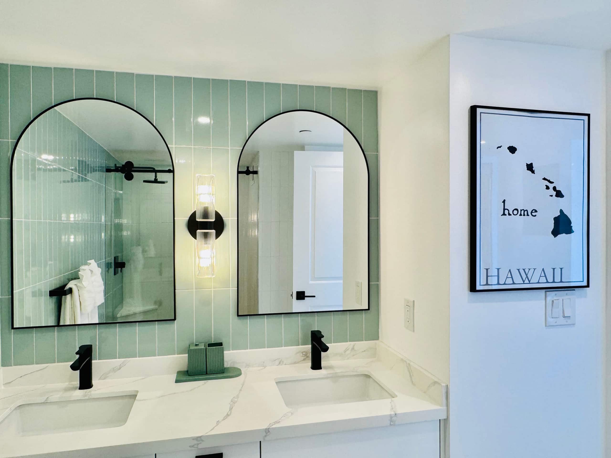 Condo in Honolulu · ★4.97 · 1 bedroom · 2 beds · 1 shared bath - Image 22