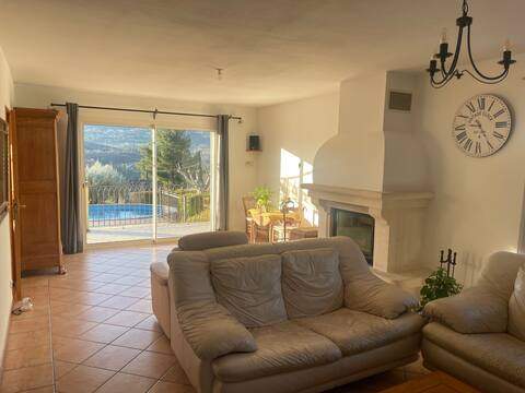 Successful Airbnb property: Apt Maison Olivier 3 bedrooms 6 people in Apt