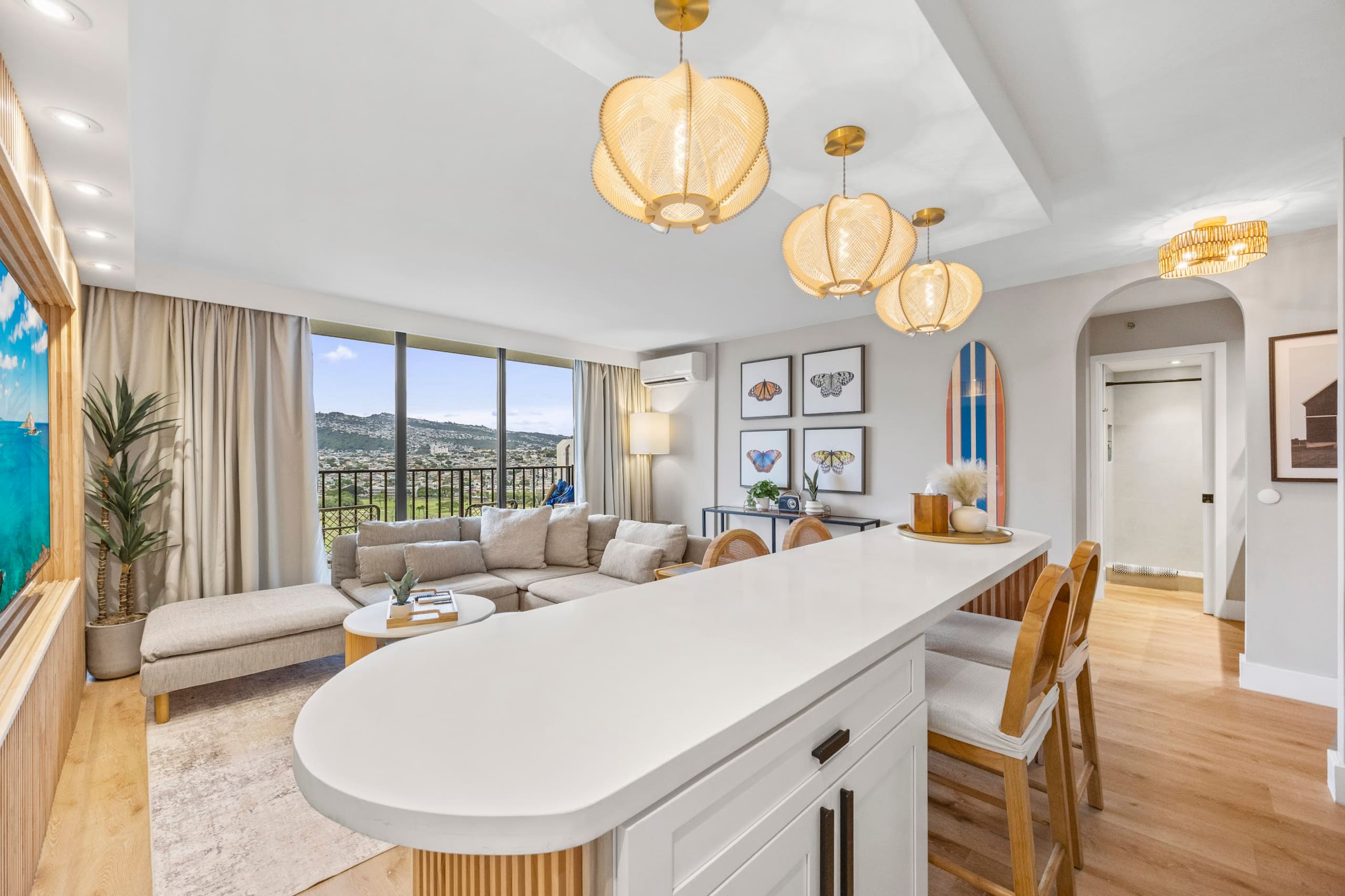 25F-Stunning & Upscale-Mountain View-1BR/Parking! - Image 9