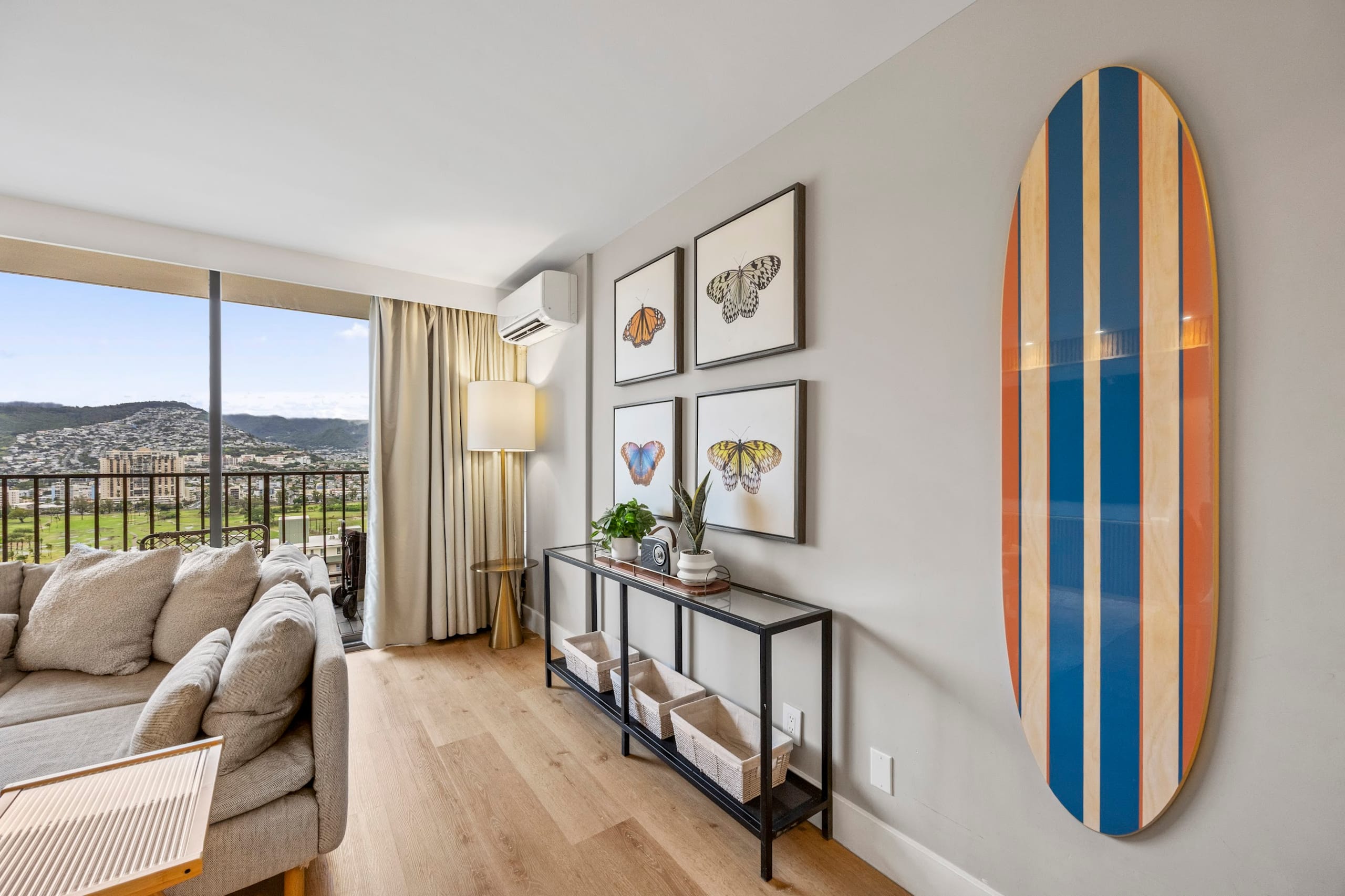 25F-Stunning & Upscale-Mountain View-1BR/Parking! - Image 5