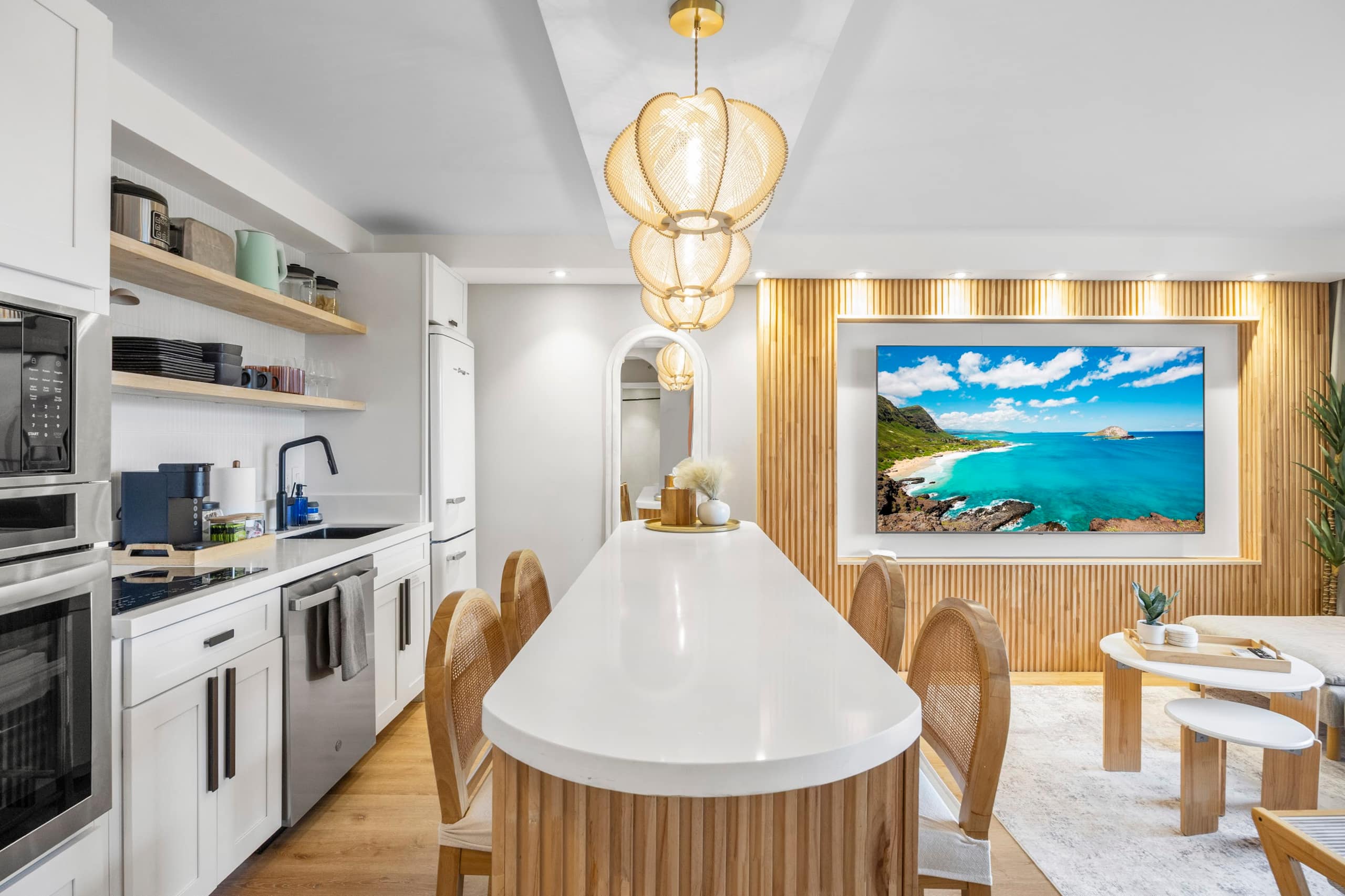 25F-Stunning & Upscale-Mountain View-1BR/Parking! - Image 21