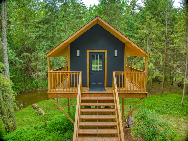 Forest Getaway
