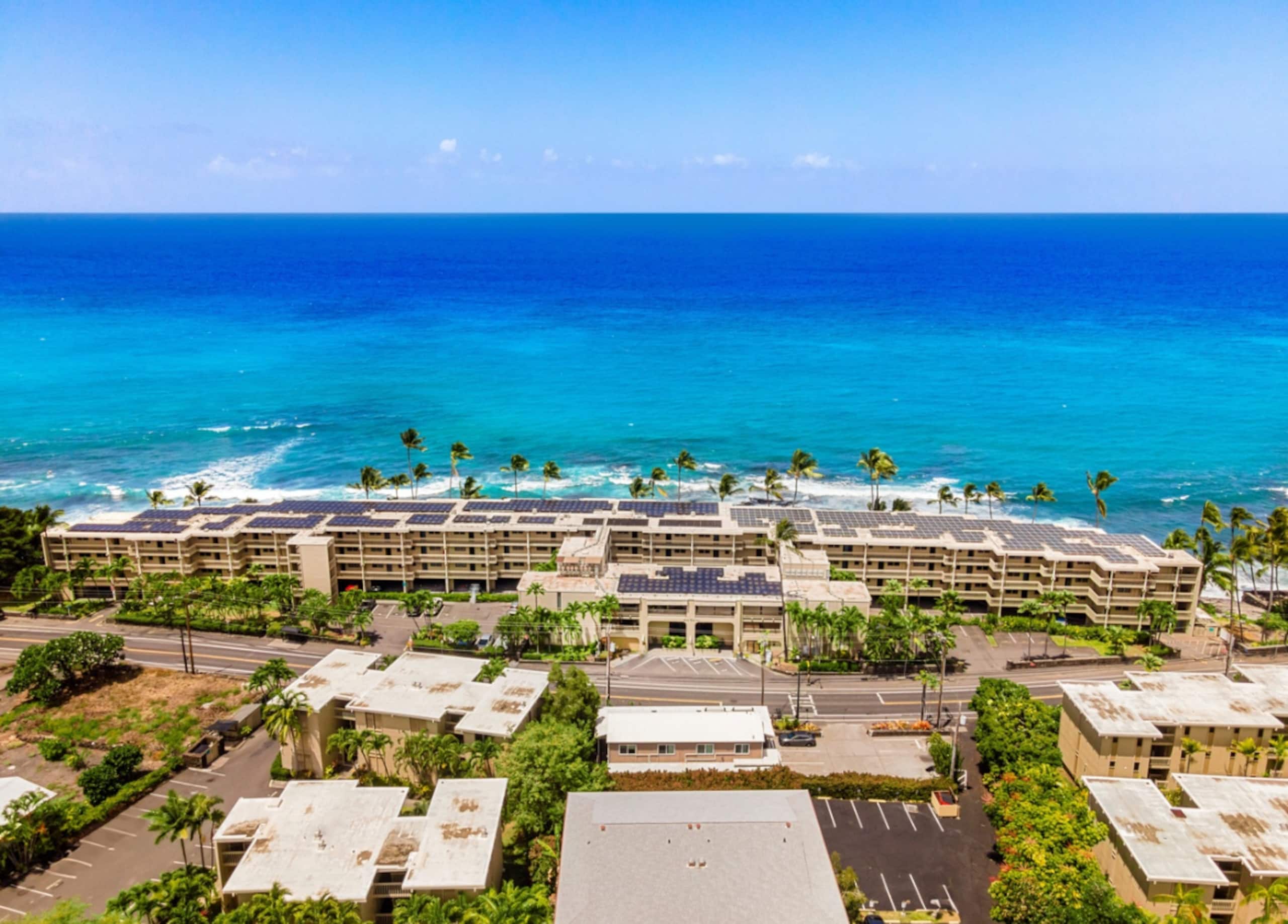 Condo in Kailua-Kona · ★4.83 · Studio · 1 bed · 1 bath - Image 17