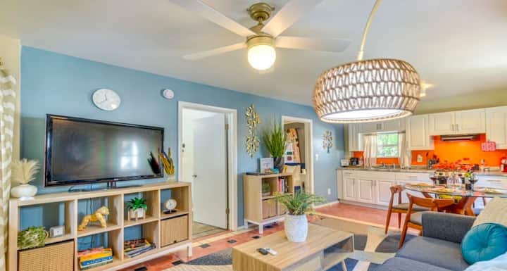 Boutique Hideaway In Deland • Steps From Downtown - DeLand, FL