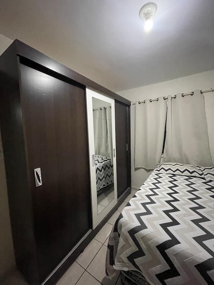 საძინებელი 1