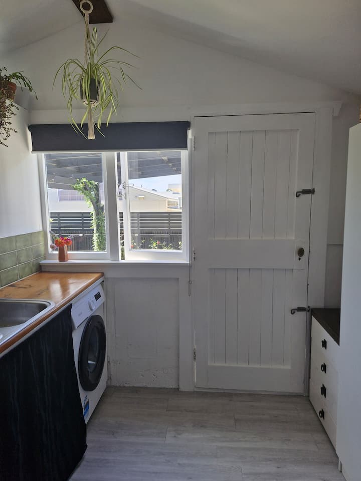 Cosy Central Guesthouse - New Zealand