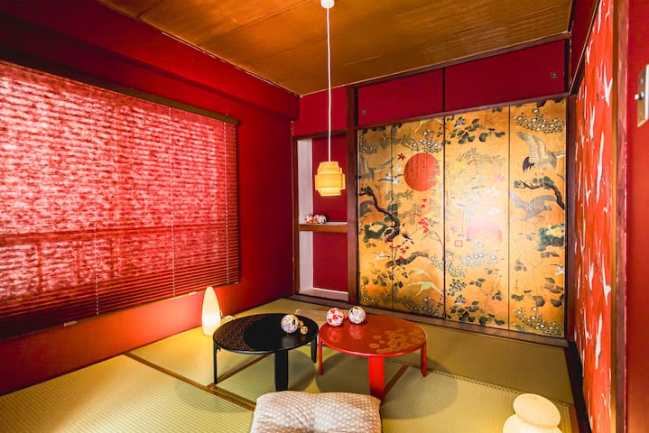 Akihabara Area! Direct to Shibuya, Narita, Haneda