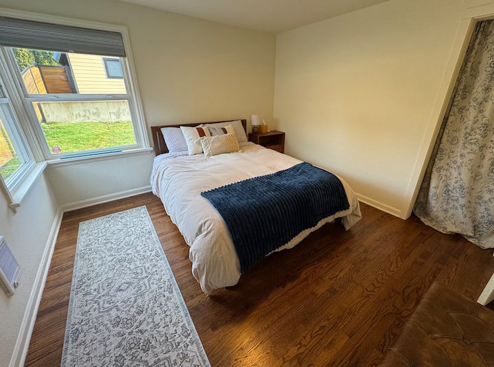 საძინებელი 1