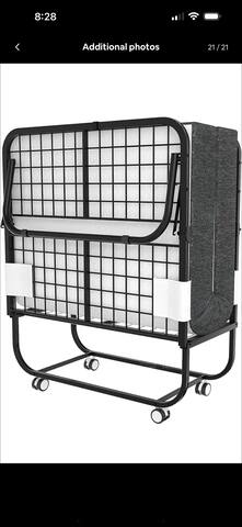 LIC luxury condo gallery image 2