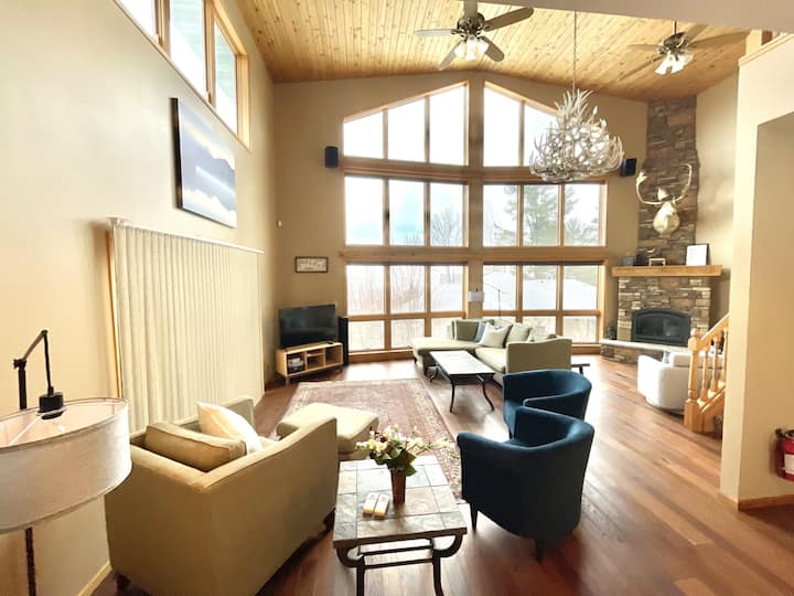 Spacious Home In Bayfield. - Bayfield, WI