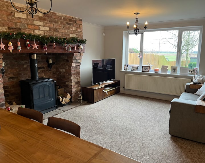 House In The Fields - Retford