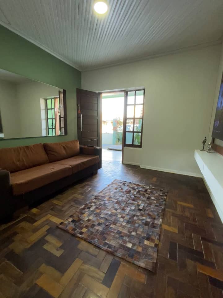 Casa+suíte C/ Ar + Churrasqueira | 650m Da Praia - Matinhos