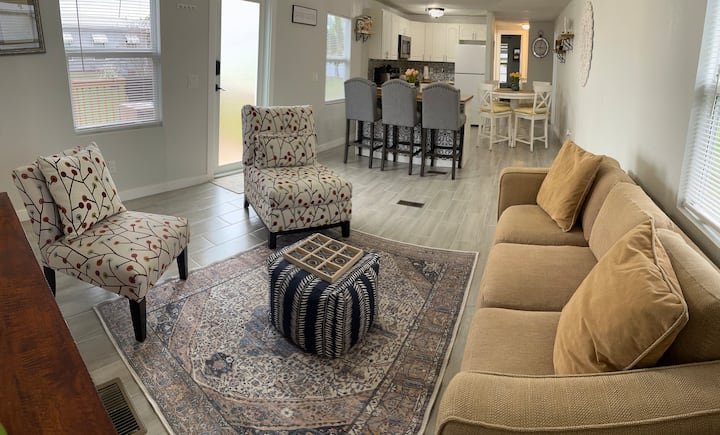 Clewiston Lakefront Getaway - The Bahamas