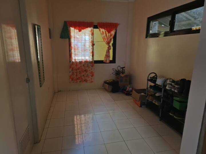 A room in the City of Batac Houses for Rent in Batac, Ilocos Region