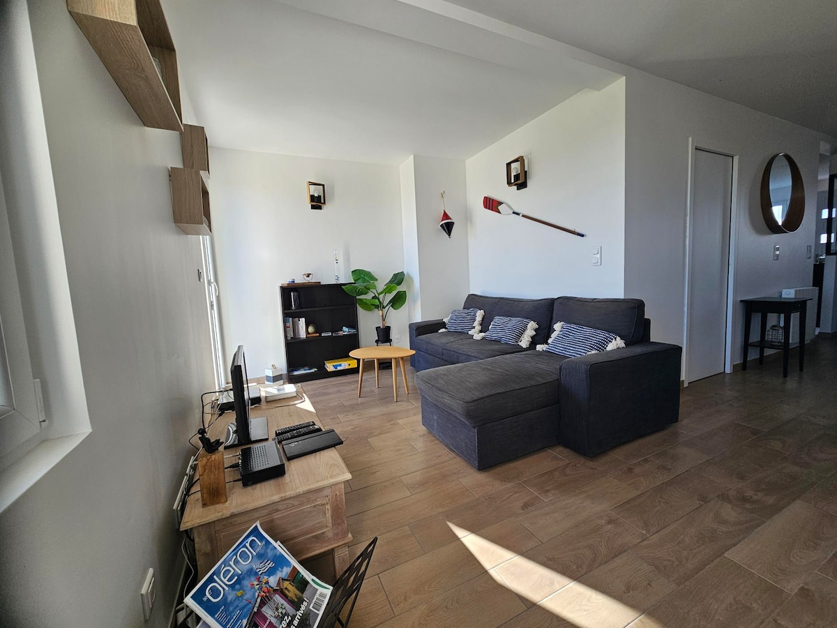 Successful Airbnb property: Escale - Perrotine Channel in Saint Pierre D'oléron