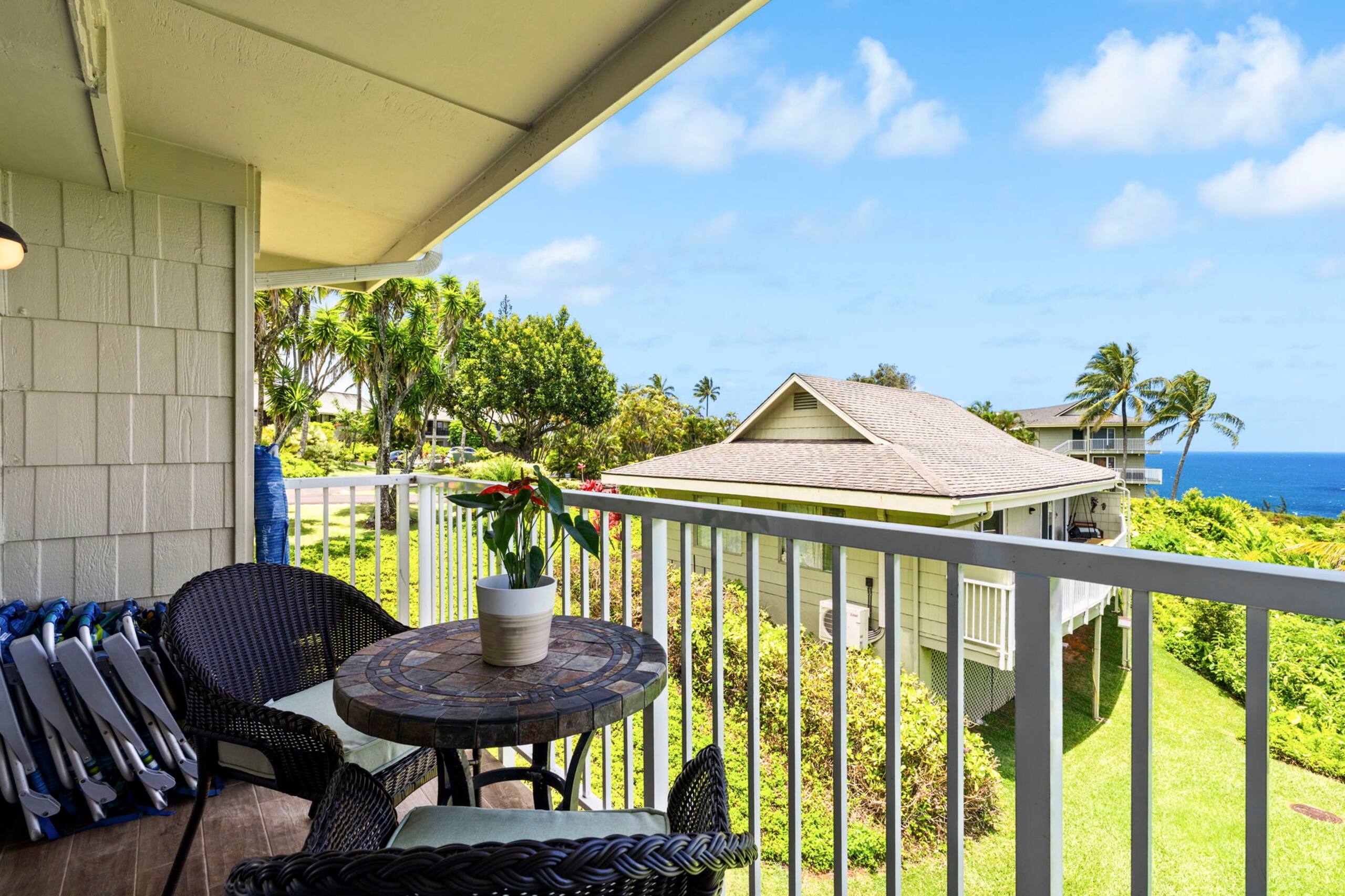 Condo in Princeville · ★4.88 · 2 bedrooms · 2 beds · 2 baths - Image 27