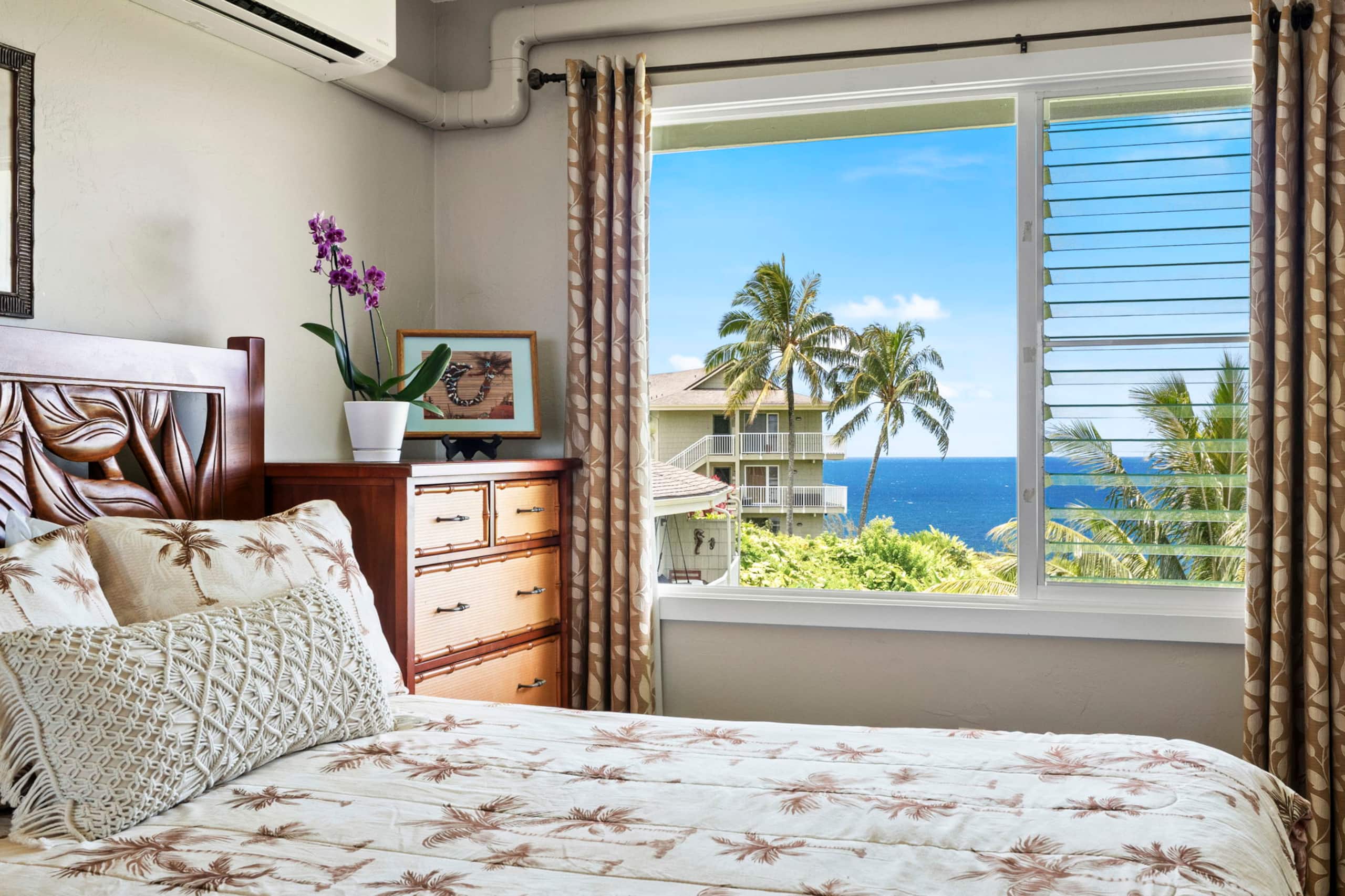 Condo in Princeville · ★4.88 · 2 bedrooms · 2 beds · 2 baths - Image 17