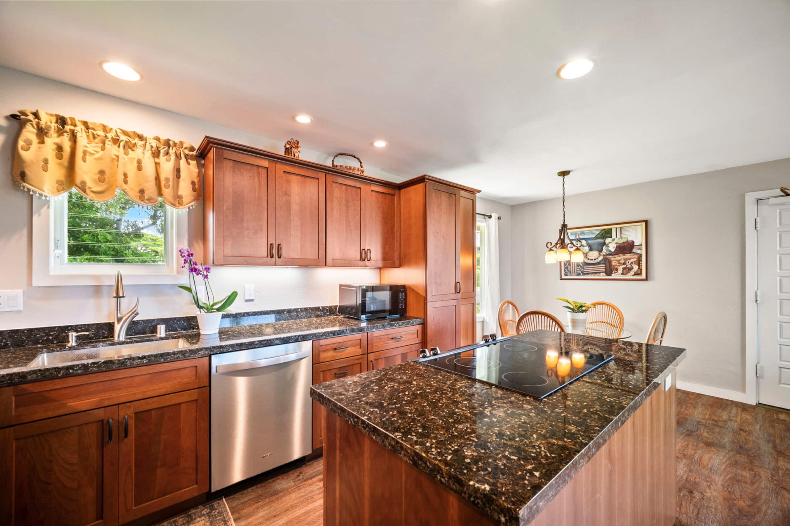 Condo in Princeville · ★4.88 · 2 bedrooms · 2 beds · 2 baths - Image 11