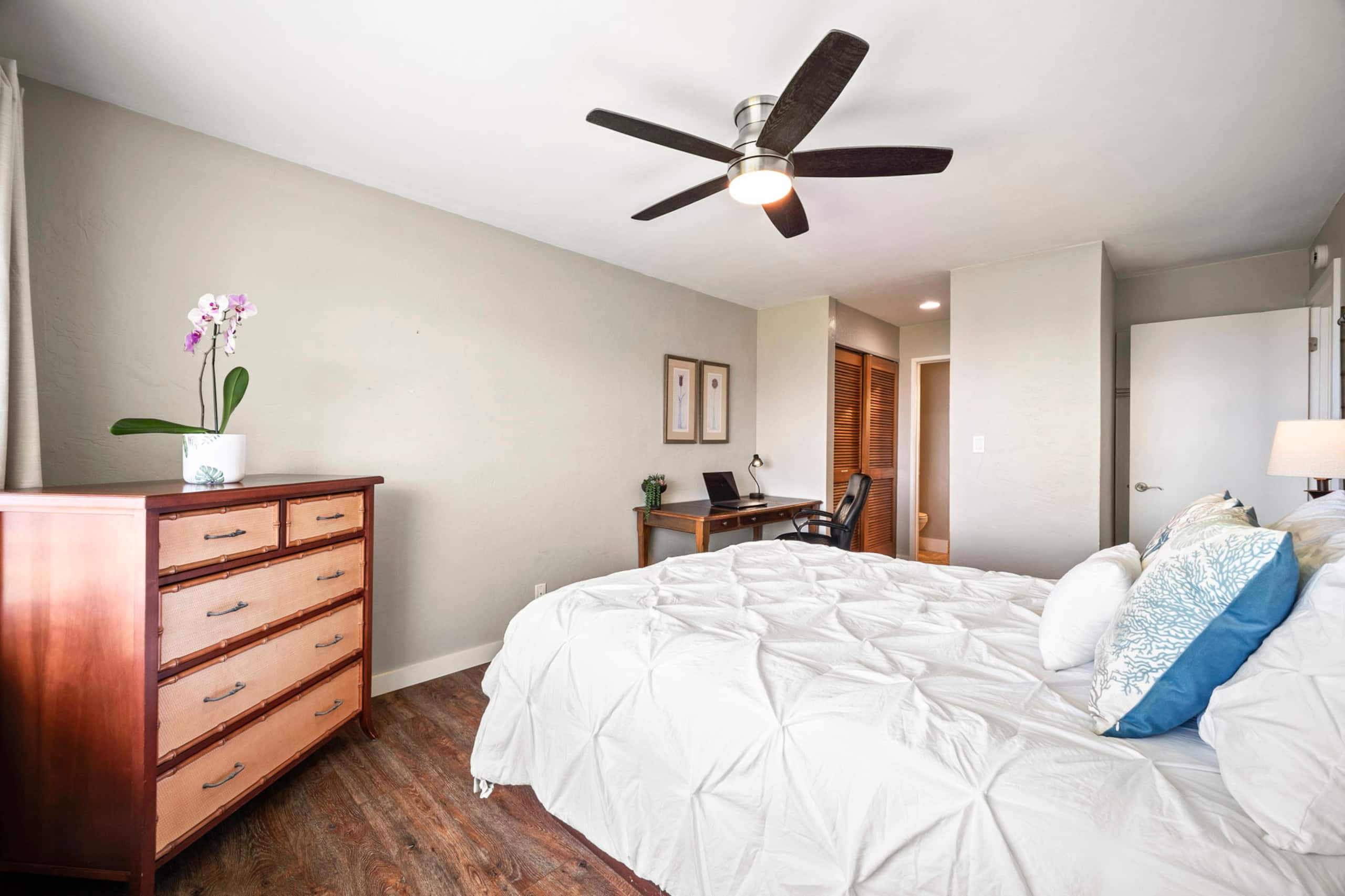 Condo in Princeville · ★4.88 · 2 bedrooms · 2 beds · 2 baths - Image 24