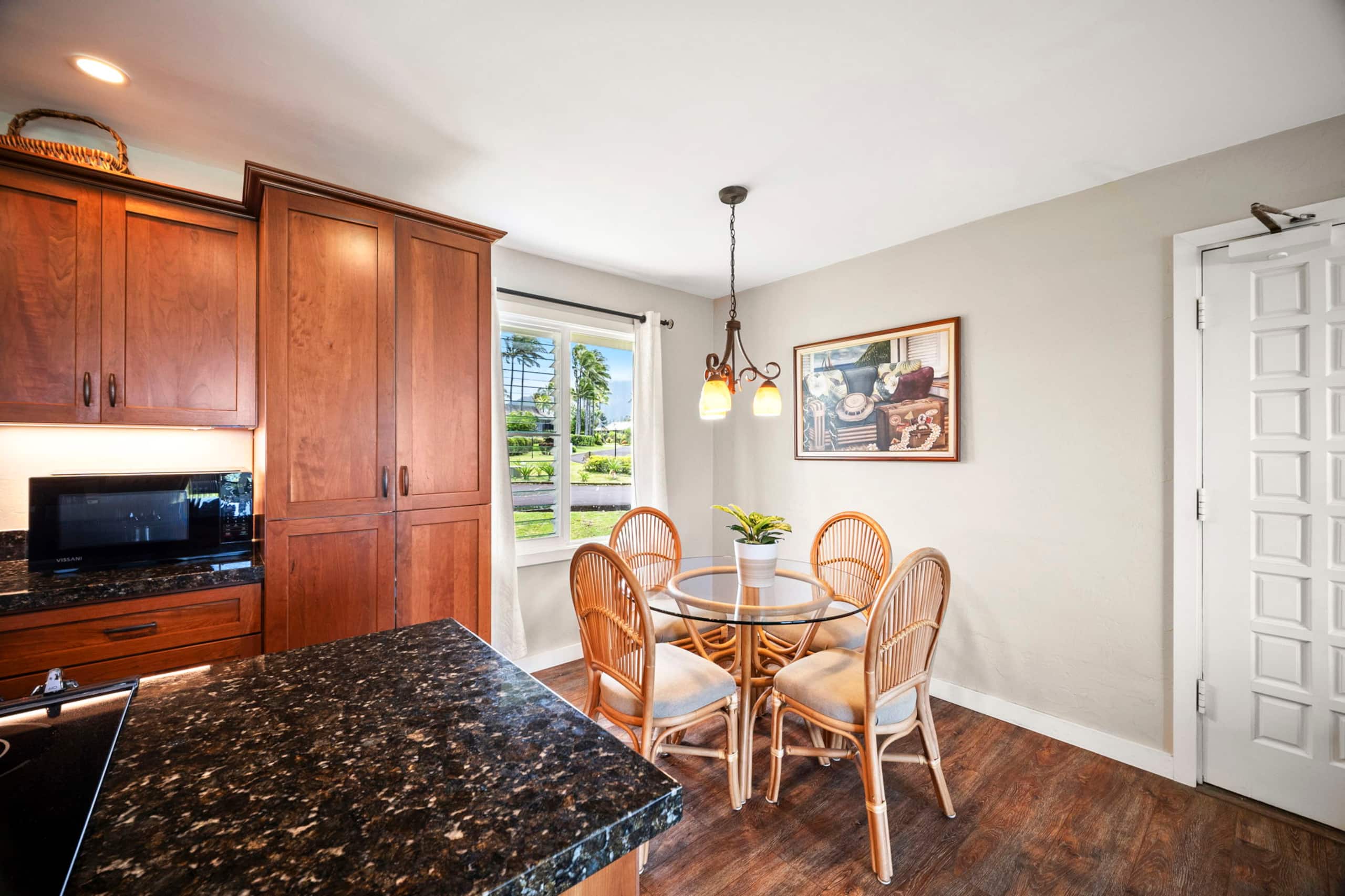 Condo in Princeville · ★4.88 · 2 bedrooms · 2 beds · 2 baths - Image 13