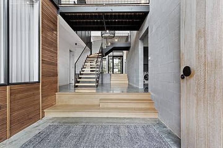 Gill Road Beach House gallery image 3