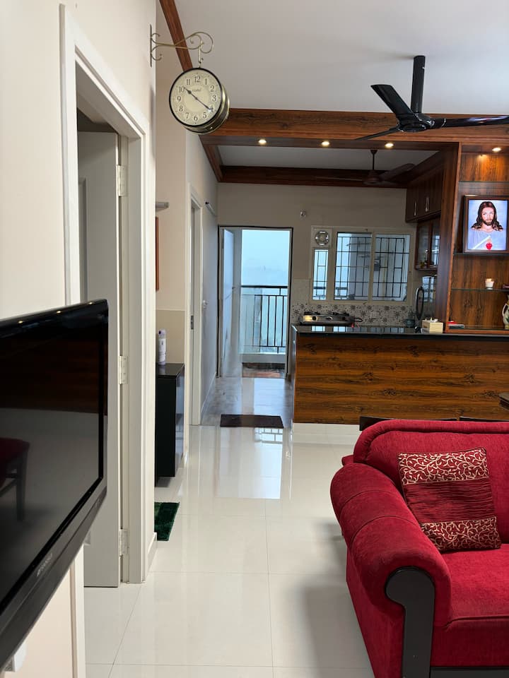 Lausdeo2:self Checkin 2bhk Ac Corner Flat Top Floo - Thiruvananthapuram