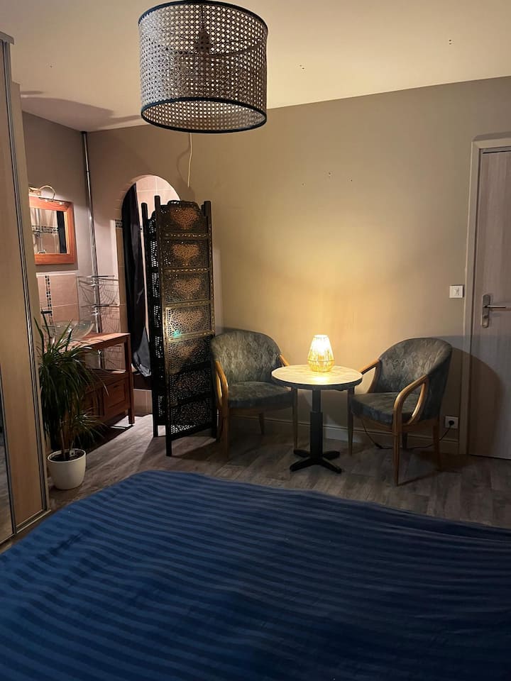 Dvojlôžková izba so sociálnym zariadením