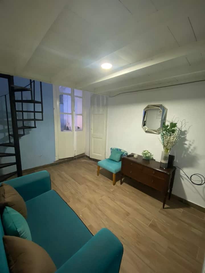 Departamento de 2 dormitorios para 4 personas en San Telmo