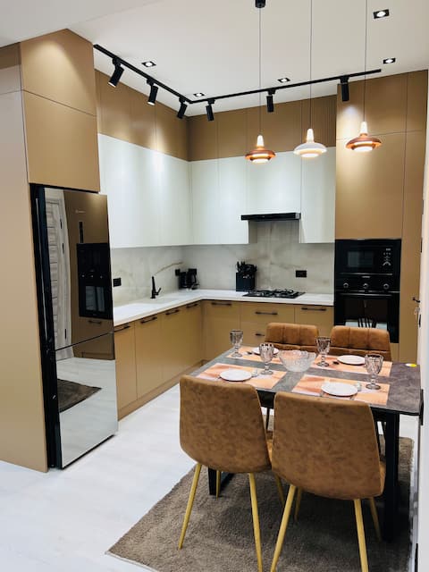 3-room apartment near Registan