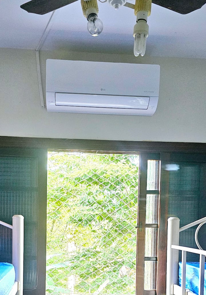 Климатизирана стая и вентилатор! 