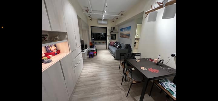 Xizhi Station (7 Min Walk) 2bd/2bath Apartment - 新北市
