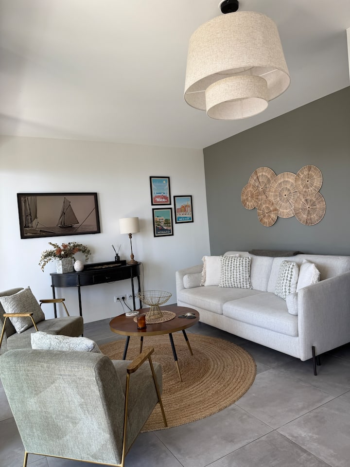 Appartement De Luxe Avec Vue Mer Imprenable - Èze
