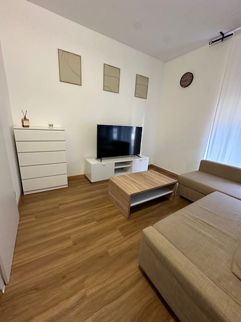 Le Monts-sur-Lausanne Studio