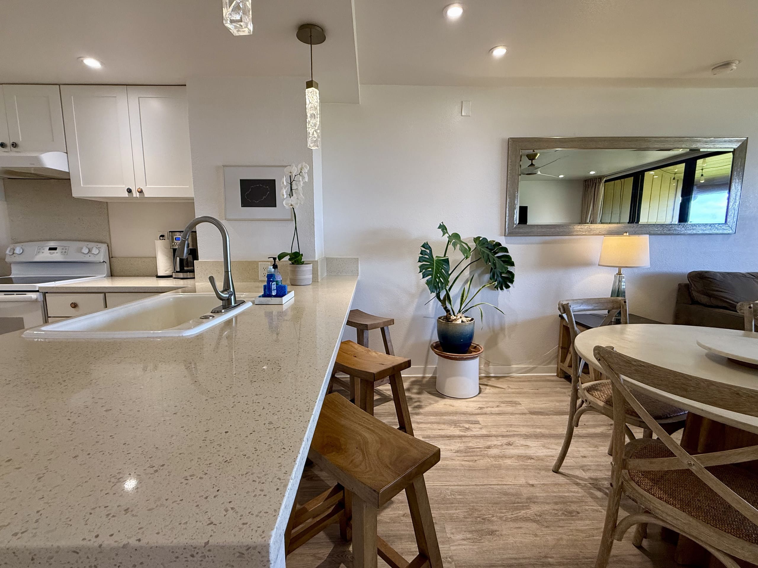 Koloa Oceanview Condo - Image 11