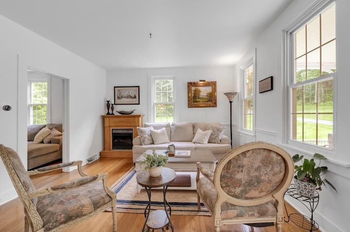 Reserve Farmhouse At Bean Hill Valley-sleeps 8 - Lancaster, PA