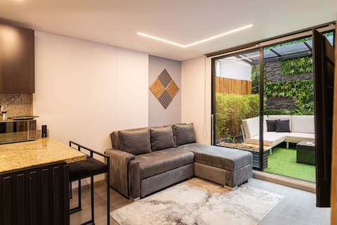 Successful Airbnb property: Luxury apto PrivateTerrace Jacuzzi & Fireplace in Usaquén
