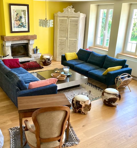 Large Family Home for 12 Near the Sea