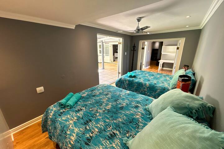 Sprigg Villa gallery image 4