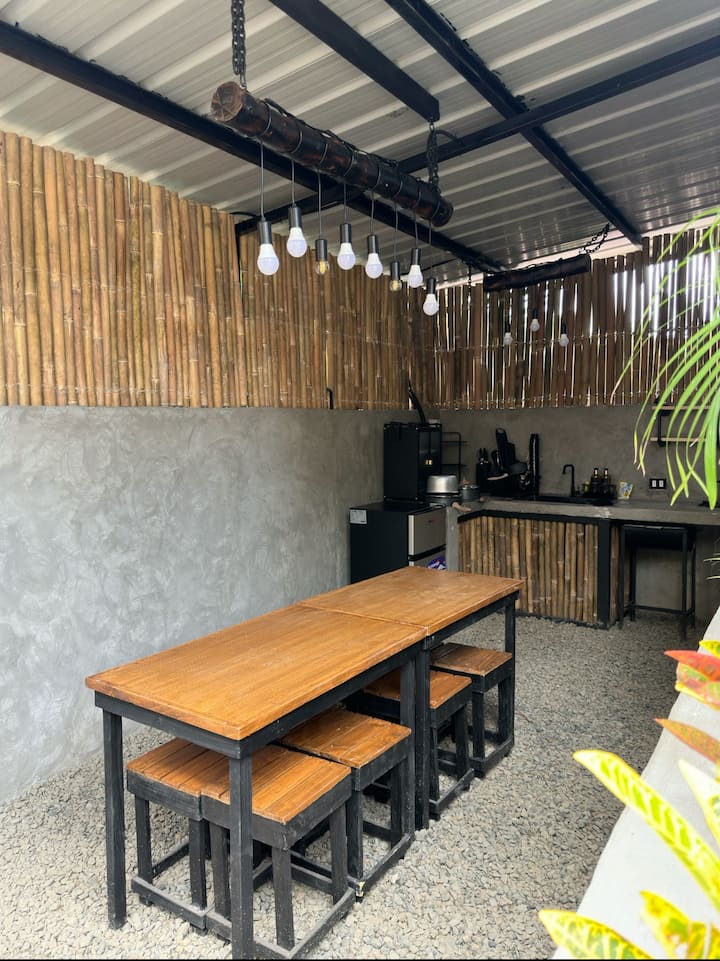 Likod Bahay Cabin 21hrs 8pm-5pm - San Rafael