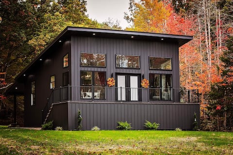 Crow's nest 
couples retreat !