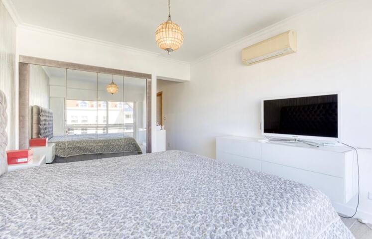 Amazing Ocean View Apartment gallery image 5