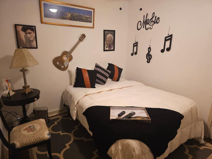 The Comfort Corner - Houses for Rent in Memphis, Tennessee, United