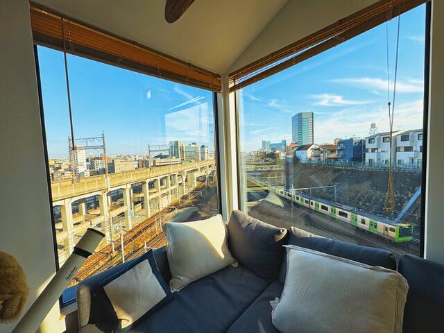 MakuRagi•Railway Scenery Terrace