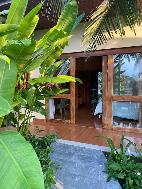 Excellent view studio with pool
