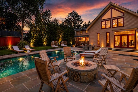 *Pool Open* Designer Home • Hot Tub & Fire Pits