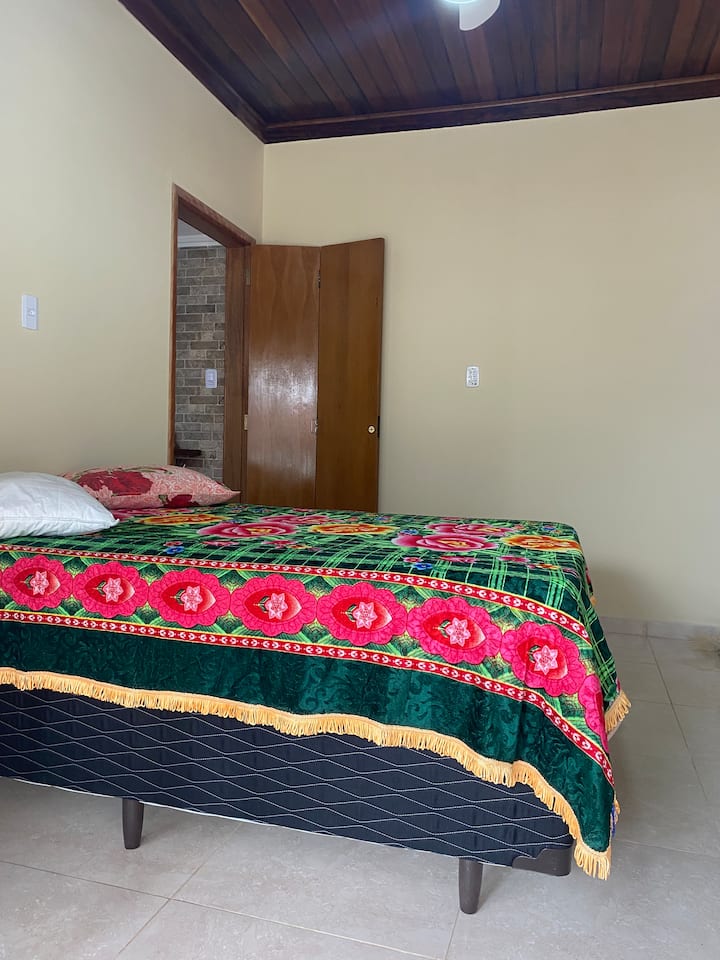 جناح يضم سرير مزدوج